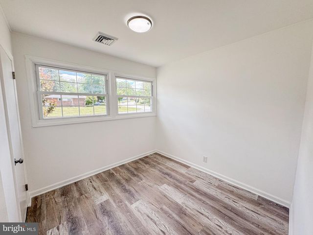 100 NORWOOD LN, East Norriton, PA 19401