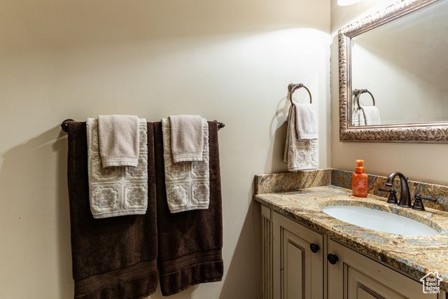 3357 E GLACIER LN, Sandy, UT 84092