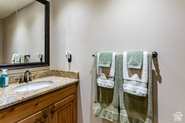 3357 E GLACIER LN, Sandy, UT 84092