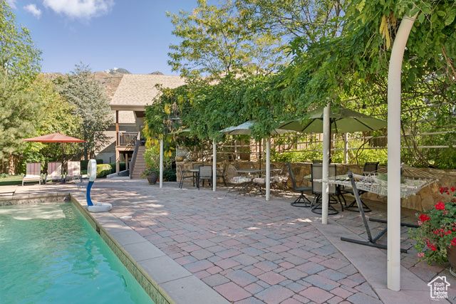 3357 E GLACIER LN, Sandy, UT 84092