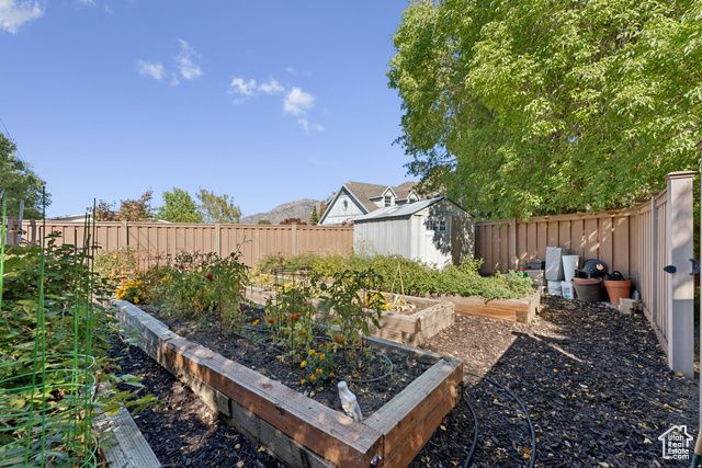 3357 E GLACIER LN, Sandy, UT 84092