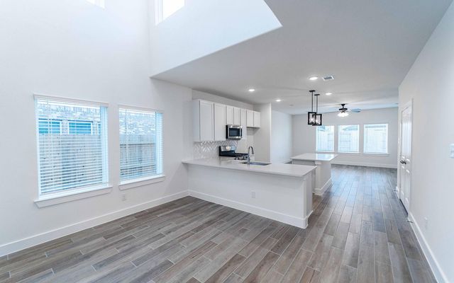 734 Stagecoach Drive, Dayton, TX 77535