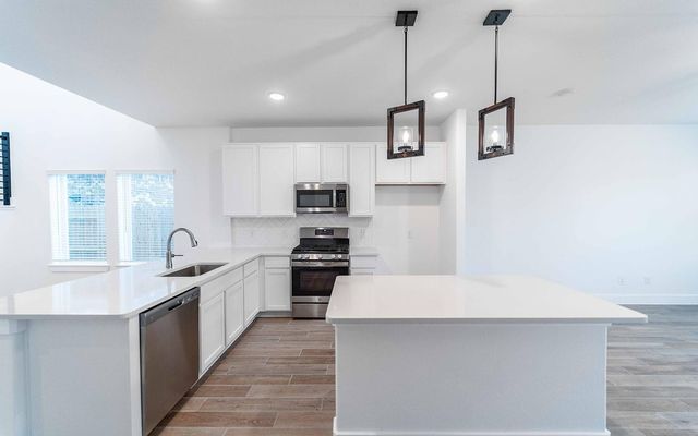 734 Stagecoach Drive, Dayton, TX 77535