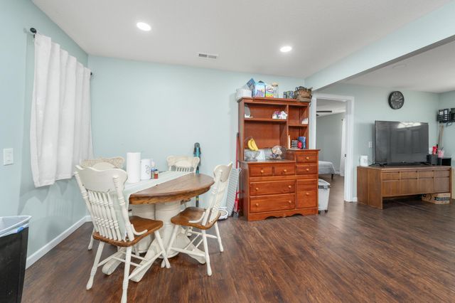4210 E Menlo Dr, Wichita, KS 67218