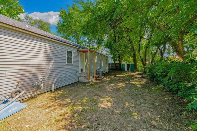 4210 E Menlo Dr, Wichita, KS 67218
