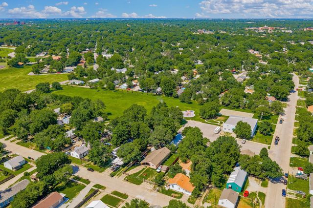 4210 E Menlo Dr, Wichita, KS 67218