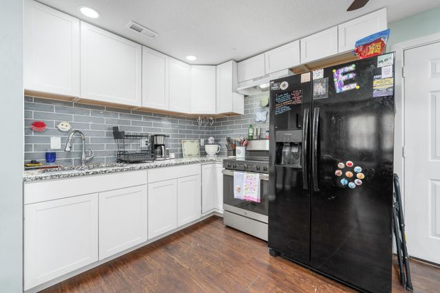 4210 E Menlo Dr, Wichita, KS 67218