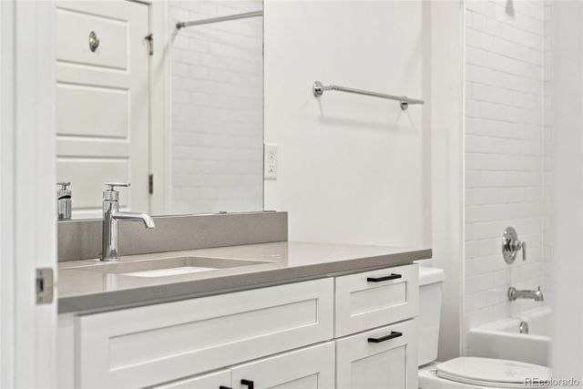 2851 W 52nd Avenue 307, Denver, CO 80221