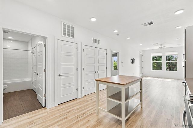 2851 W 52nd Avenue 307, Denver, CO 80221