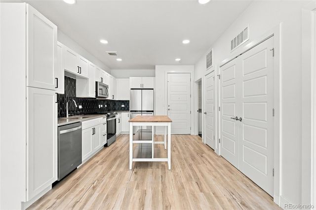 2851 W 52nd Avenue 307, Denver, CO 80221