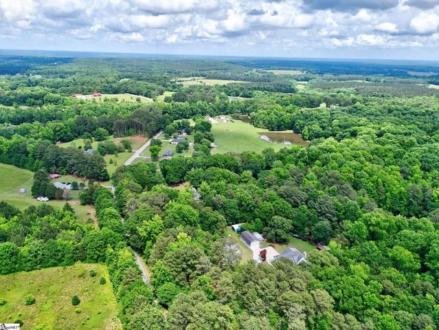 1016 Campbell Road, Belton, SC 29627