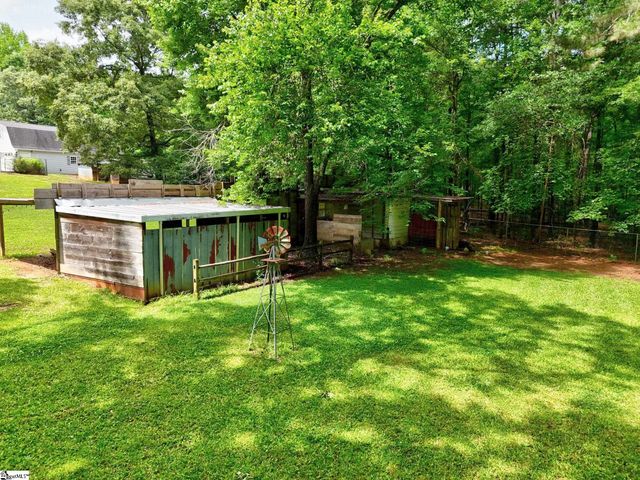 1016 Campbell Road, Belton, SC 29627