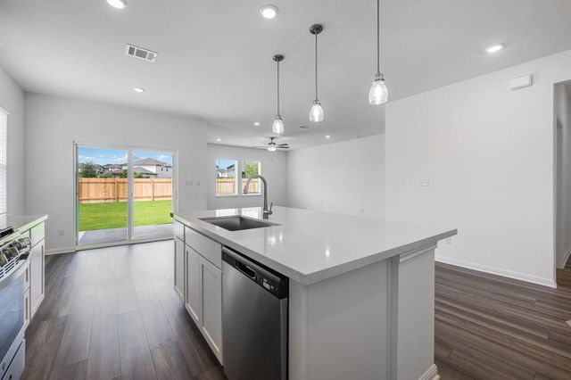 6707 Soaring Skies DR, Buda, TX 78610