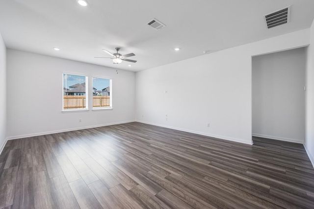 6707 Soaring Skies DR, Buda, TX 78610