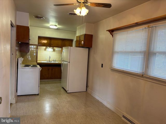 41 PENDLETON RD, Fredericksburg, VA 22405