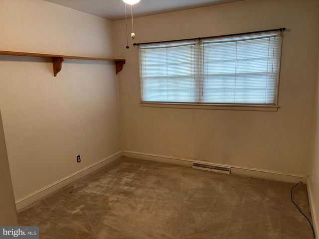 41 PENDLETON RD, Fredericksburg, VA 22405