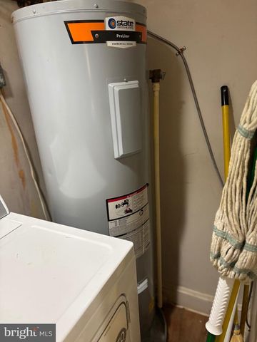 41 PENDLETON RD, Fredericksburg, VA 22405