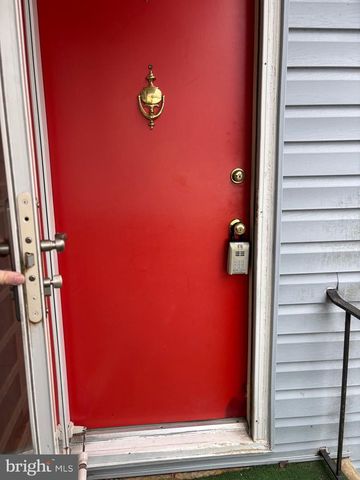 41 PENDLETON RD, Fredericksburg, VA 22405