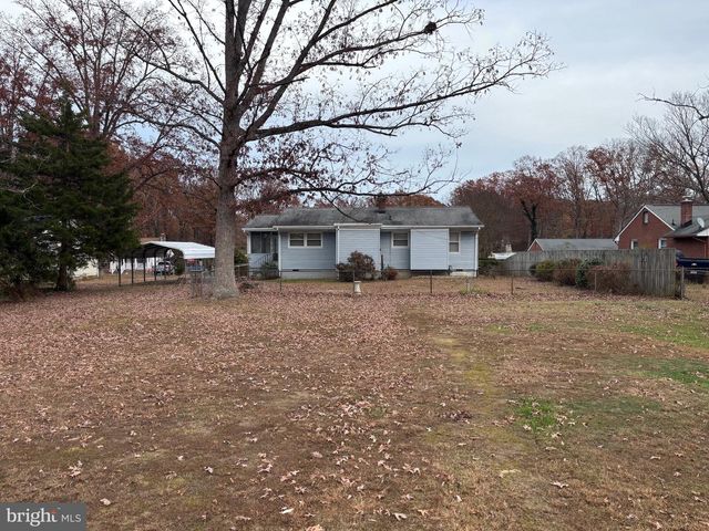 41 PENDLETON RD, Fredericksburg, VA 22405