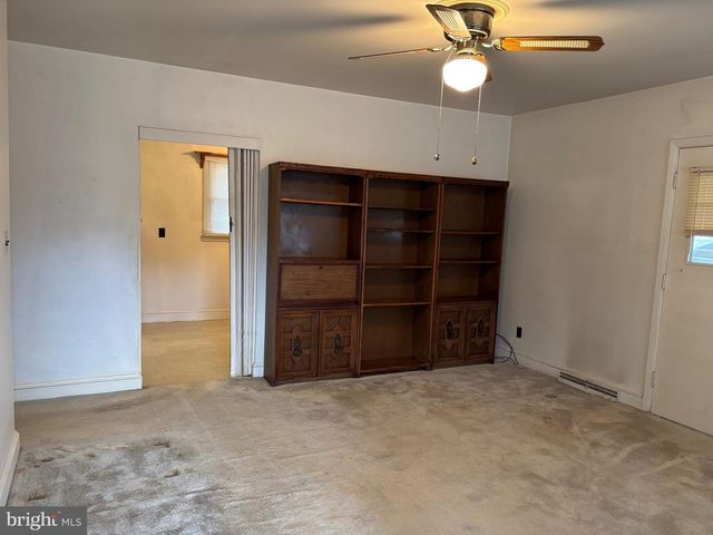 41 PENDLETON RD, Fredericksburg, VA 22405