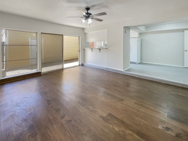 1985 Shorewood Drive, Grapevine, TX 76051