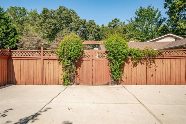 1799 Ashentree Court, Atlanta, GA 30341