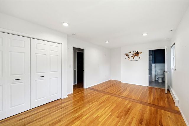 277 Brainerd St, South Hadley, MA 01075