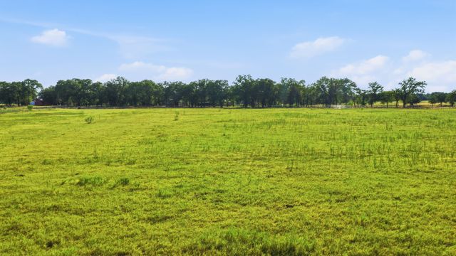 2707 Neri Road, Granbury, TX 76048
