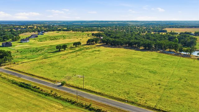 2707 Neri Road, Granbury, TX 76048