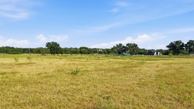 2707 Neri Road, Granbury, TX 76048