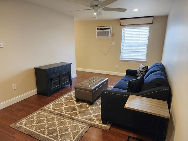 1 Old Colony Rd 116, Mansfield, MA 02048