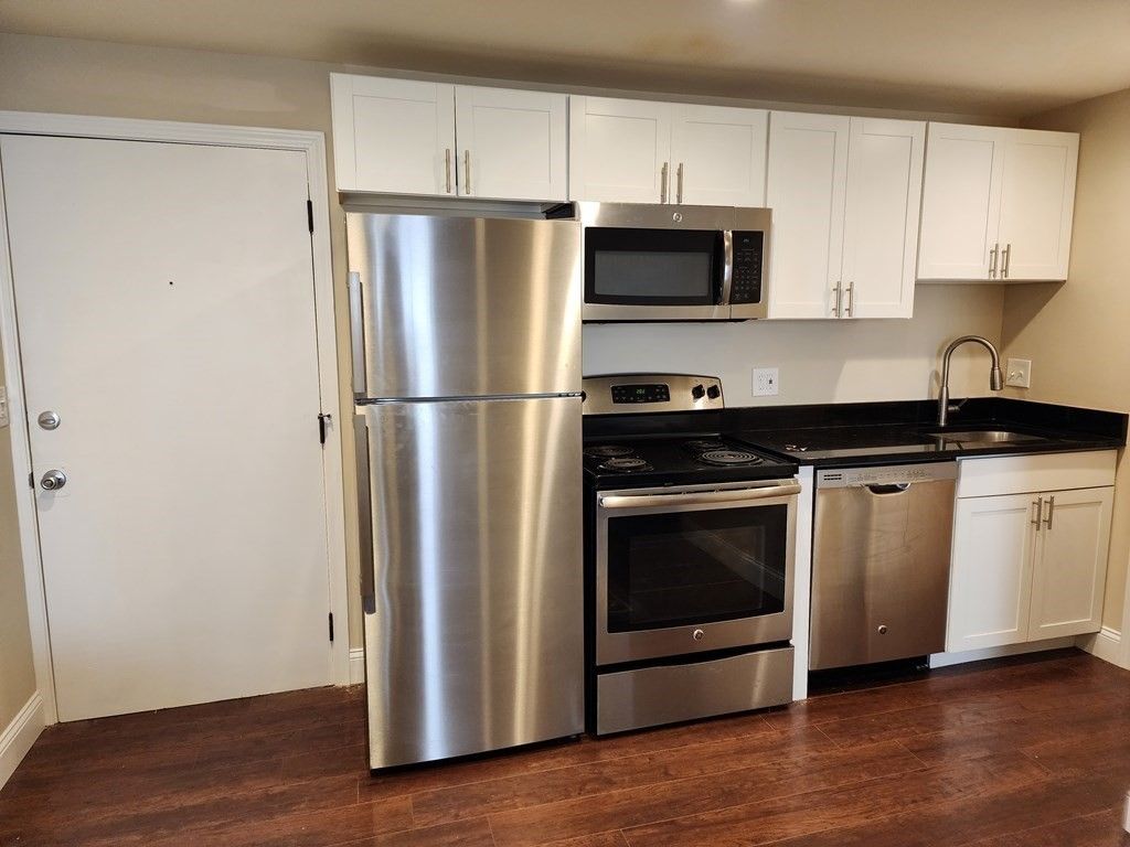 1 Old Colony Rd 116, Mansfield, MA 02048