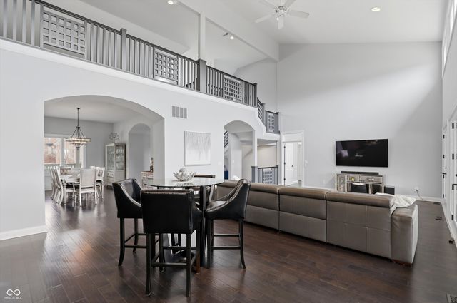 10701 Club Chase, Fishers, IN 46037