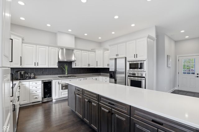 10701 Club Chase, Fishers, IN 46037