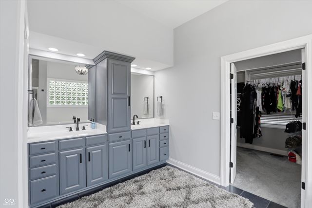 10701 Club Chase, Fishers, IN 46037