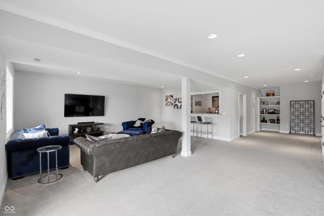 10701 Club Chase, Fishers, IN 46037