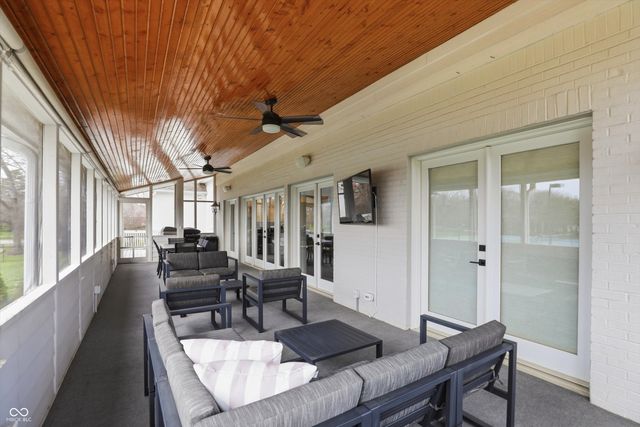 10701 Club Chase, Fishers, IN 46037