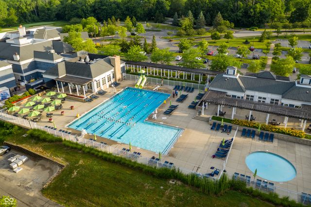 10701 Club Chase, Fishers, IN 46037