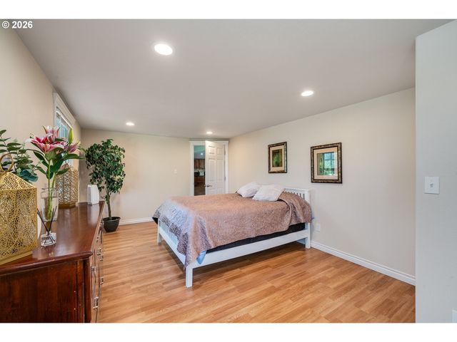 1000 S KING St, Seaside, OR 97138