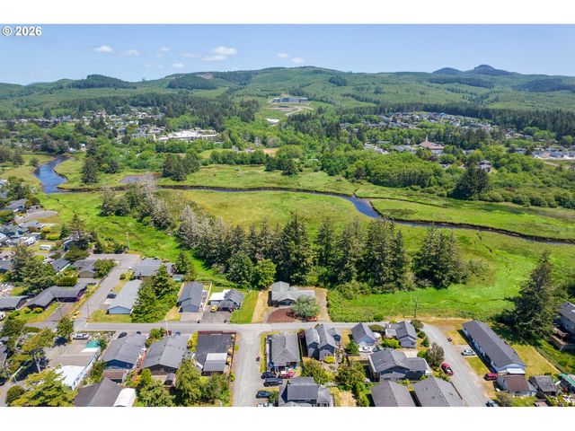 1000 S KING St, Seaside, OR 97138