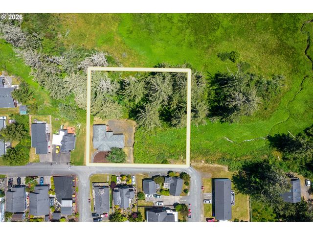 1000 S KING St, Seaside, OR 97138