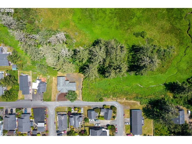1000 S KING St, Seaside, OR 97138