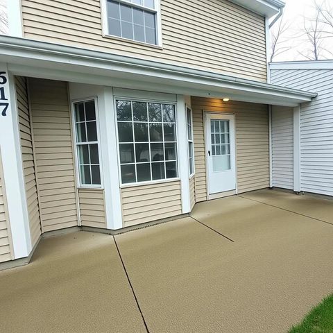 617 Yale Lane 617, Island Lake, IL 60042