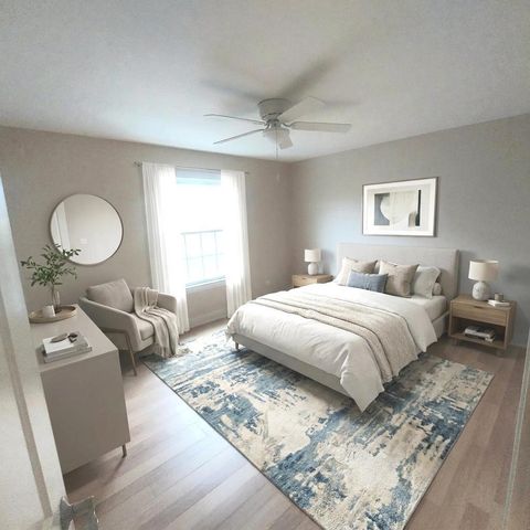 617 Yale Lane 617, Island Lake, IL 60042