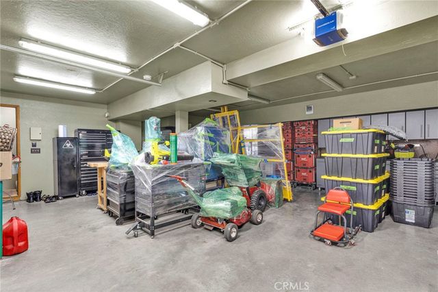 5820 Acorn, Wrightwood, CA 92397