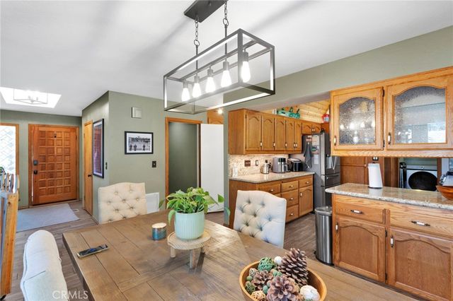 5820 Acorn, Wrightwood, CA 92397