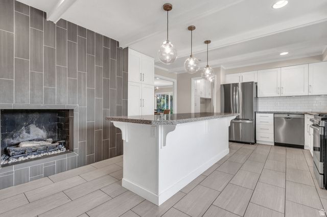 1155 E LAKEVIEW DR, Bountiful, UT 84010