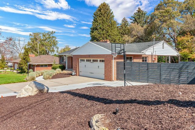 1155 E LAKEVIEW DR, Bountiful, UT 84010