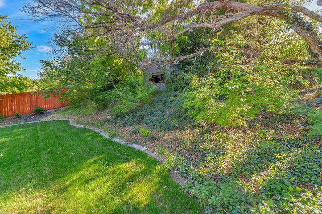 1155 E LAKEVIEW DR, Bountiful, UT 84010