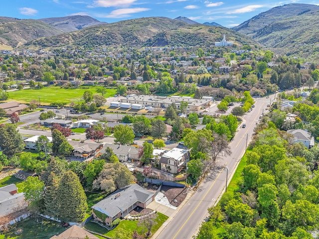1155 E LAKEVIEW DR, Bountiful, UT 84010